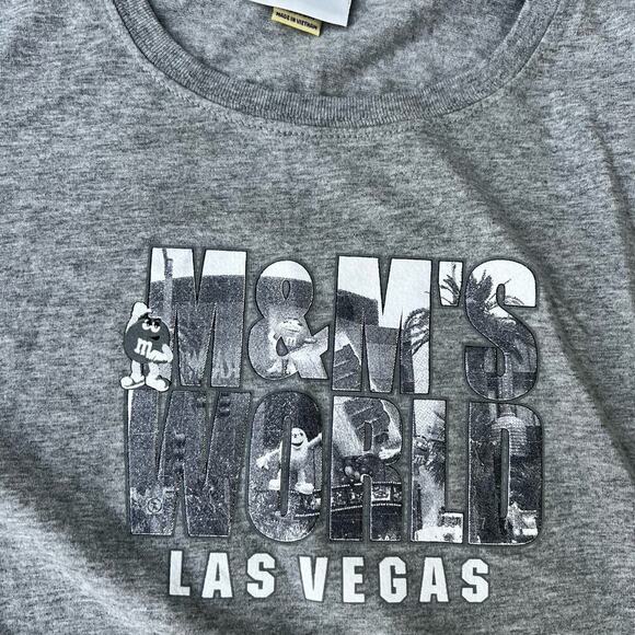 M & M’s World long sleeve gray T-shirt, women's size M - Picture 2 of 6